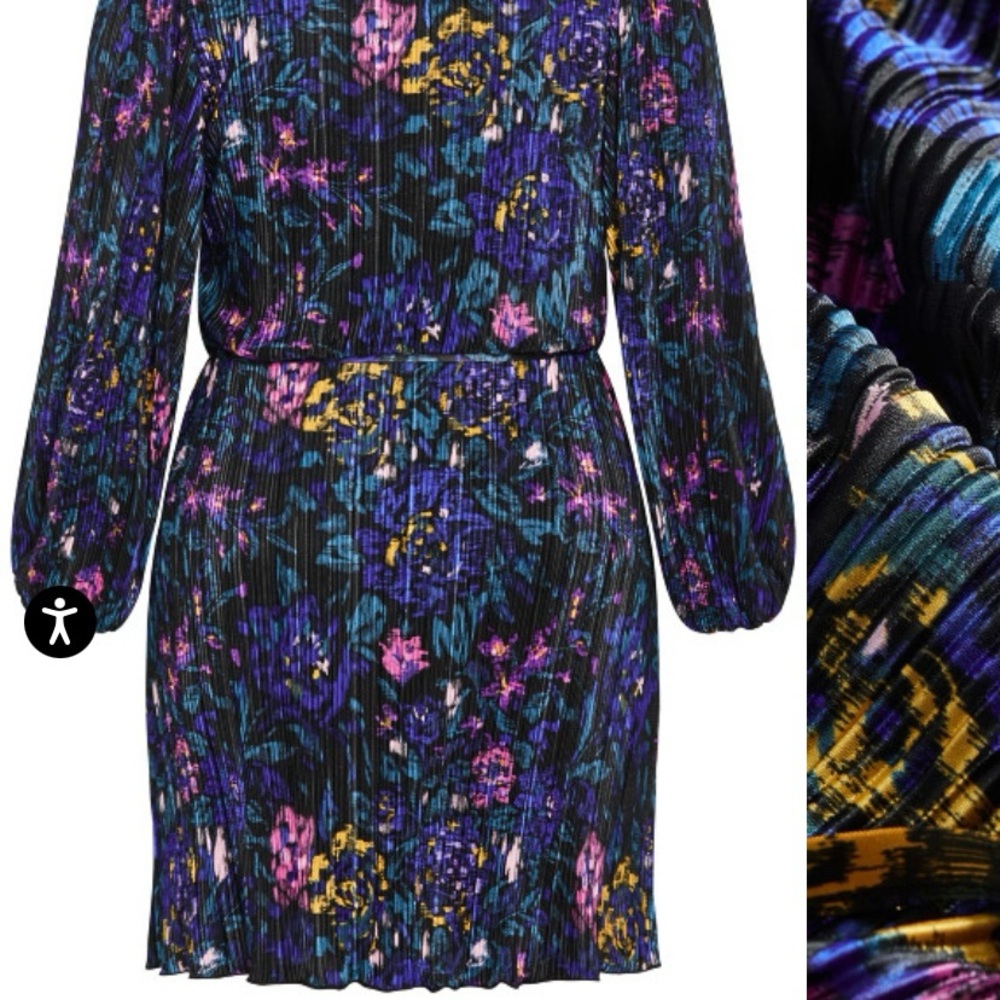Floral Kira Etched Print Wrap Mini Dress - Picture 6 of 7
